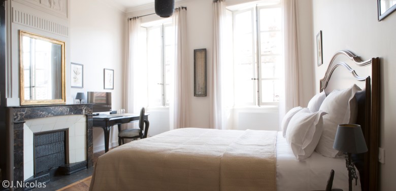 Hotel de la Villeron